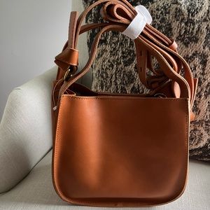 The Sydney Crossbody Bag